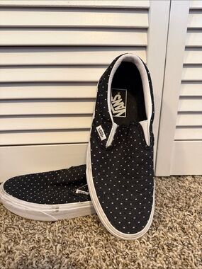 Vans Black Slip-On Sneakers with White Polka Dot Print